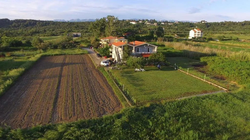 Holiday House In Ljubac With Sea View, Terrace, Air Conditioning, Wi-Fi 0*, Ljubac (Zadar)